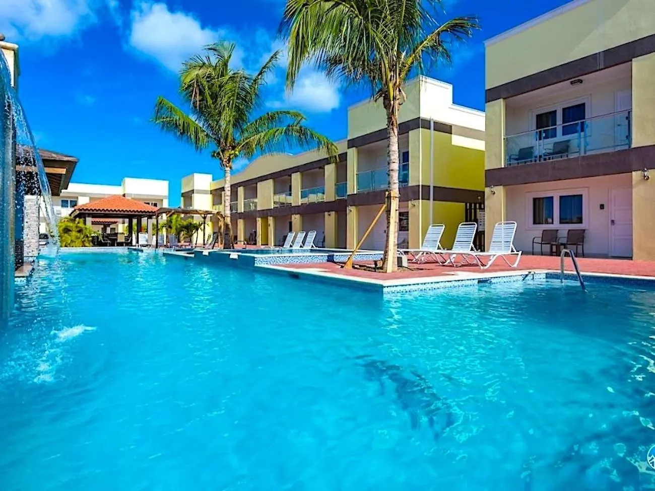 Casa Alessandra 1Bdr Palm Beach Aruba